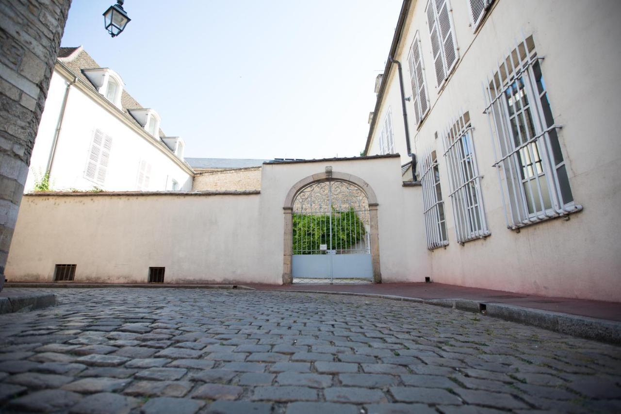 L'Aubertine - Appartement Hypercentre Avec Terrasse Beaune  Exterior photo