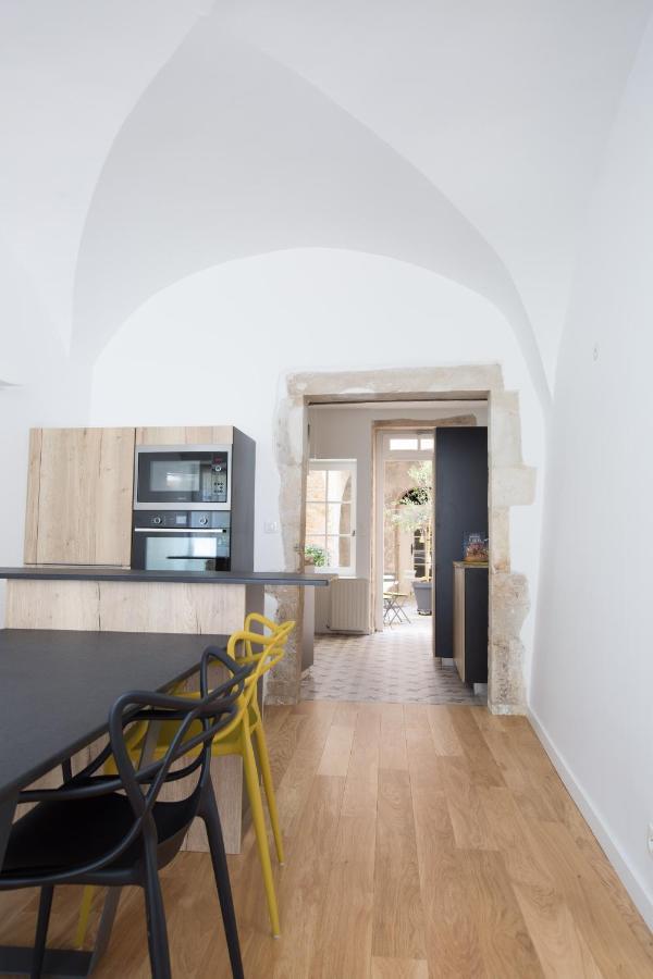 L'Aubertine - Appartement Hypercentre Avec Terrasse Beaune  Exterior photo